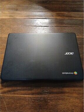 Acer Chromebook 11.6" Laptop  32GB eMMC 4GB RAM | Chrome OS No Charger